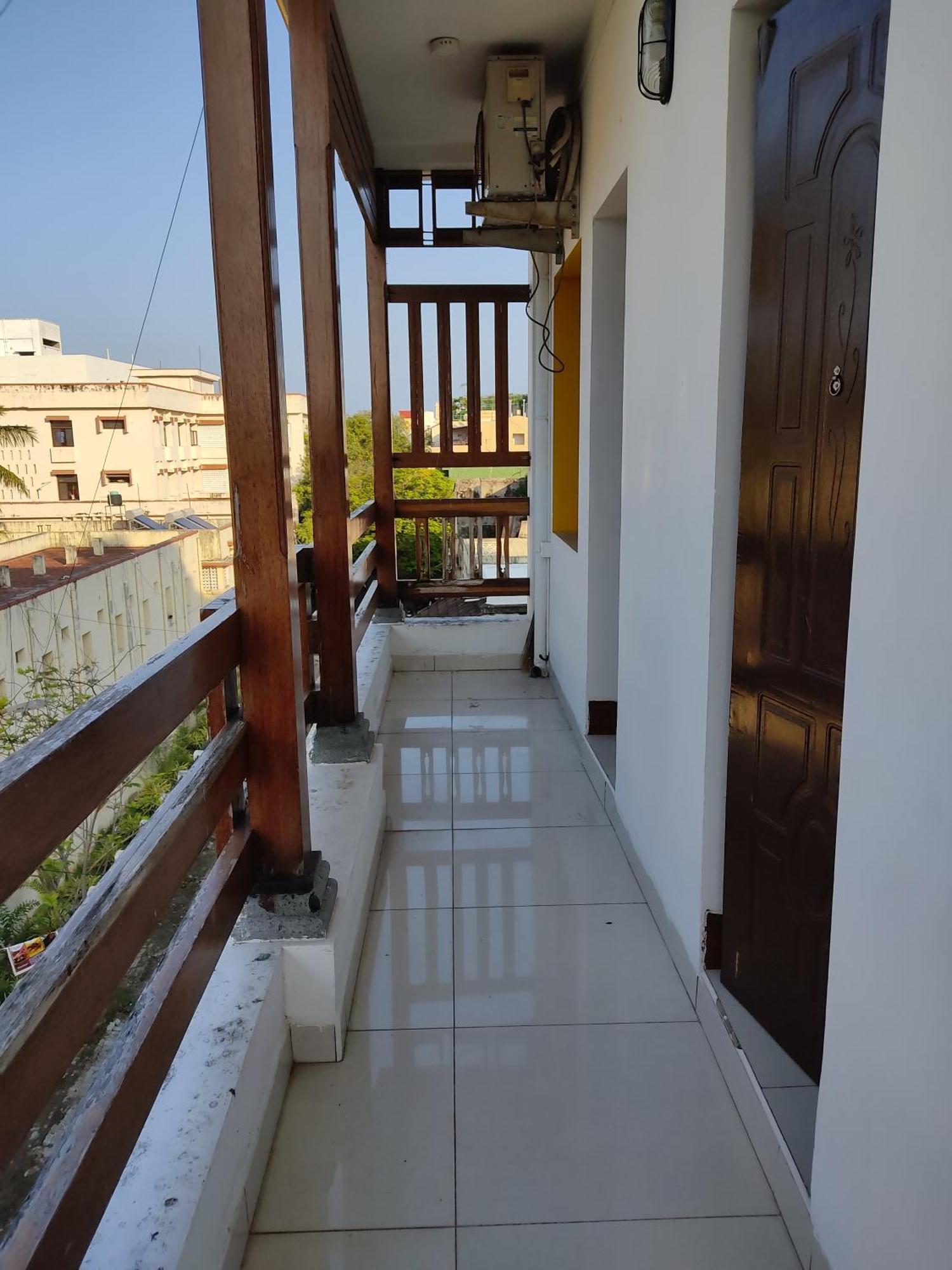 Manora Residency Hotel Pondicherry Exterior photo