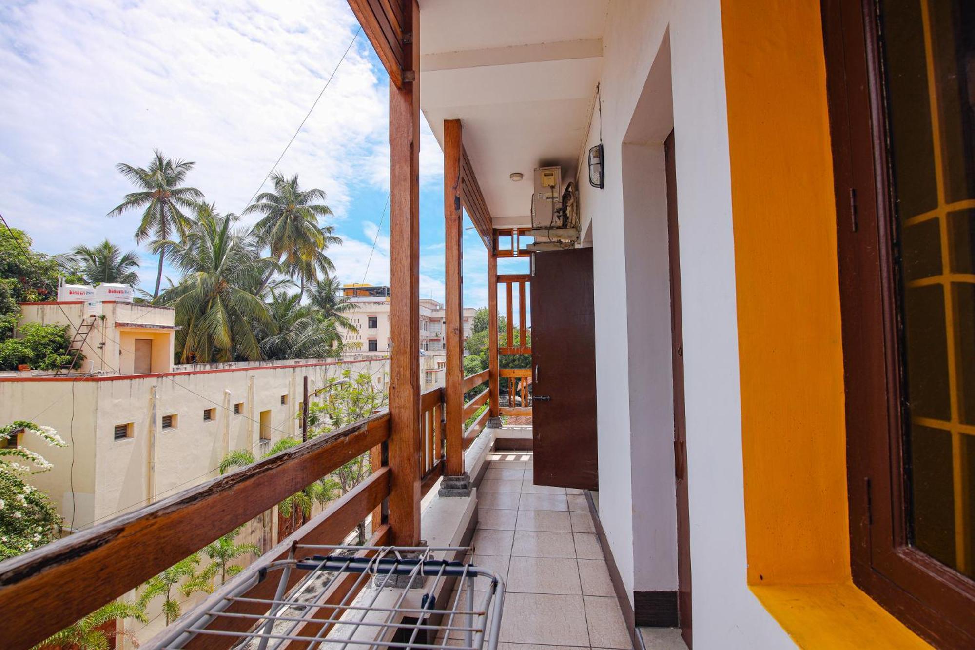 Manora Residency Hotel Pondicherry Exterior photo